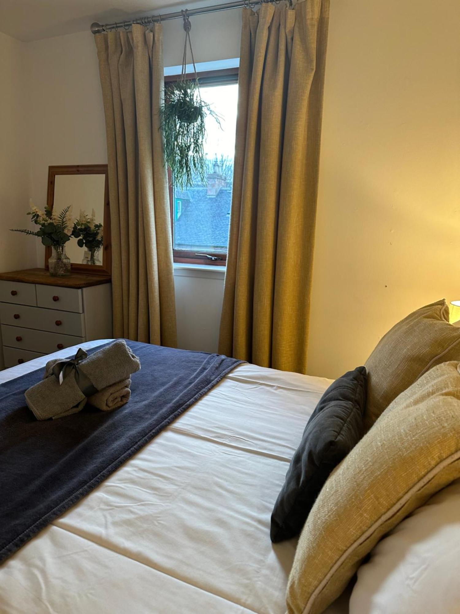 Lovely Modern 2 Bedrom Unit Close To City Center Dalneigh Bagian luar foto